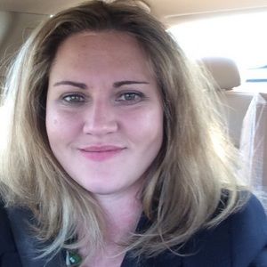 Meet your Posher, Traci